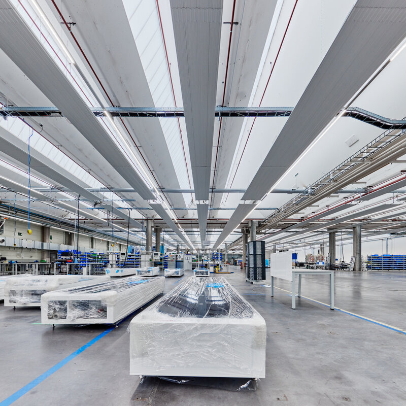 Zehnder ZFP, RHC, CP, Ceiling Panel, Zehnder, Reference, warehouse, production, hall, Rena, Mönchweiler