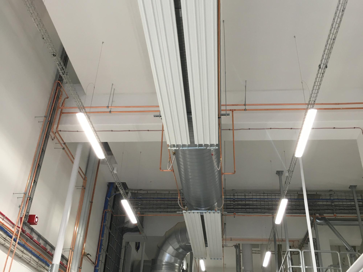 Reference Zehnder ZIP Heating and cooling ceilings Bottom view