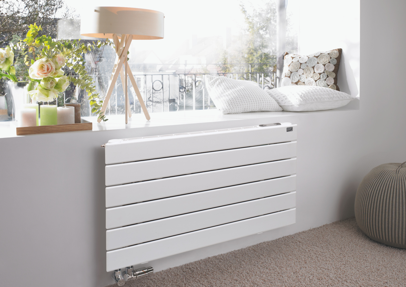 Rendering Zehnder Nova Neo Decorative radiator Front view