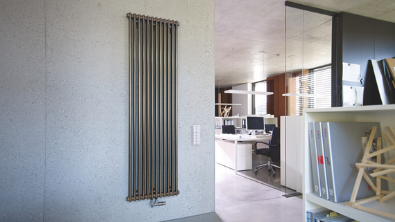 Zehnder_RAD_charleston-HY_2200_12_technoline_ww_buero_05 Rendering Zehnder Charleston Decorative radiator Front view