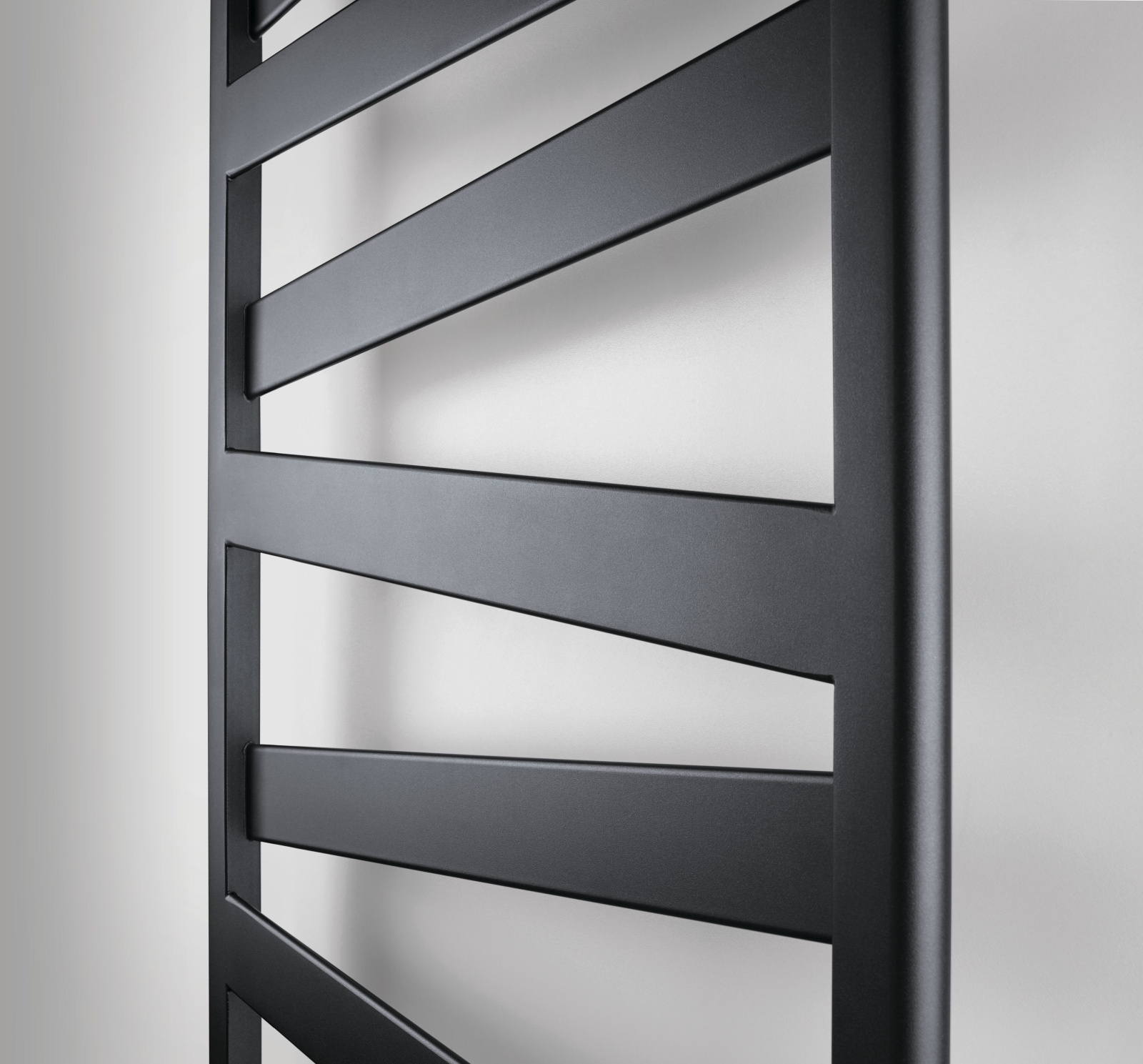 Rendering Zehnder Ribbon Decorative radiator 