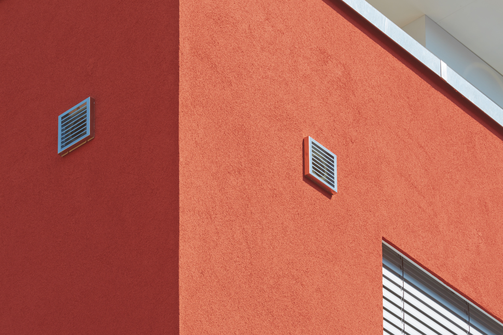 Exterior view, Lahr, Germany, multi-story building, colours, Milieu, facade, external wall grille, detail