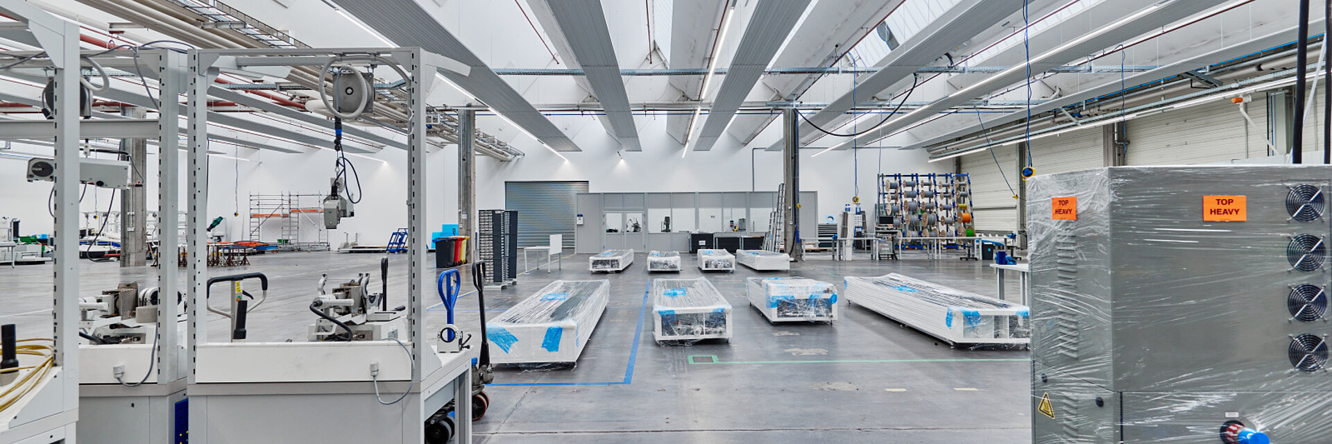 Zehnder ZFP, RHC, CP, Ceiling Panel, Zehnder, Reference, warehouse, production, hall, Rena, Mönchweiler