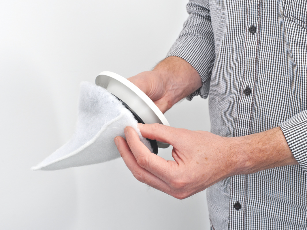 Photograph Zehnder ComfoValve Via STB Comfortable indoor ventilation Rear view