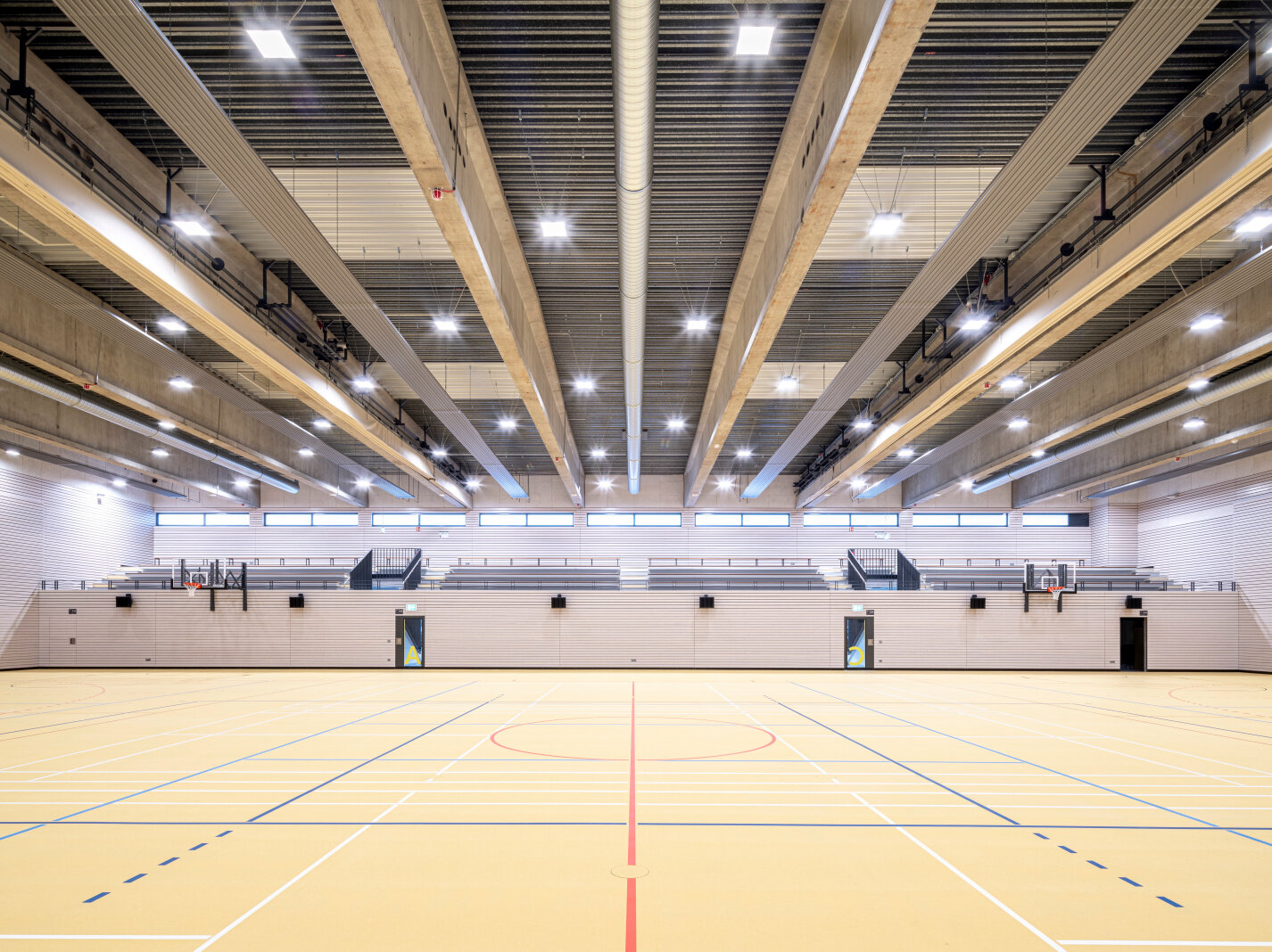 Zehnder ZFP, RHC, CP, Ceiling Panel, Zehnder, Reference, sports hall, foyer, Riedhalle, Steinheim an der Murr