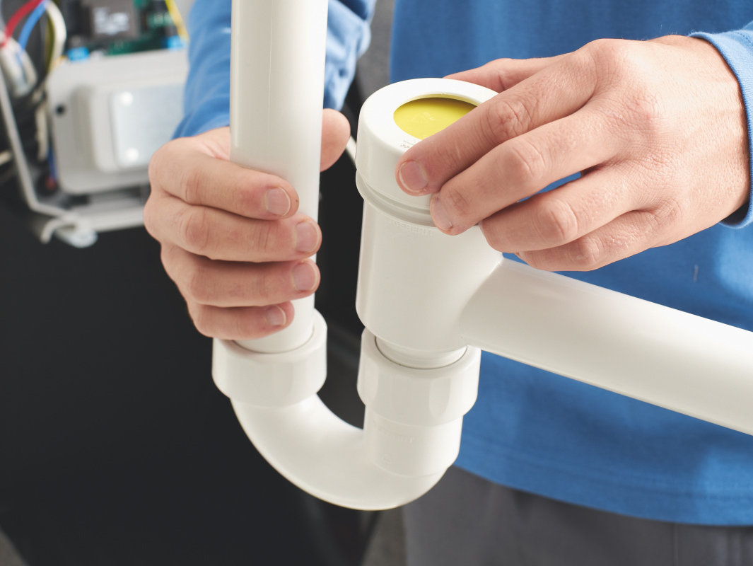 Zehnder_CSY_Ventilation_Unit_ComfoAir_350_Filter_exchange_people_maintenance_7 Focus Zehnder ComfoAir 350 Comfortable indoor ventilation 3D view