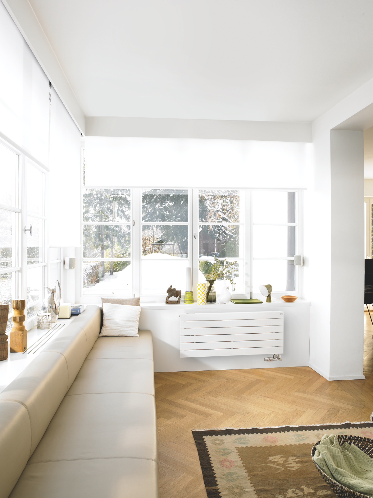 Zehnder_RAD_Nova-Neo-HY_VRX_livingroom Rendering Zehnder Nova Neo Decorative radiator