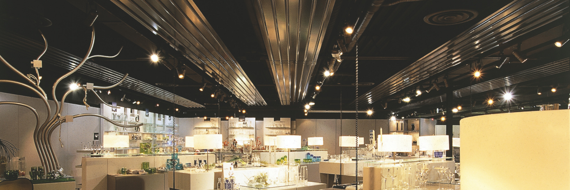 Reference ZBN Heating and cooling ceiling system Front view