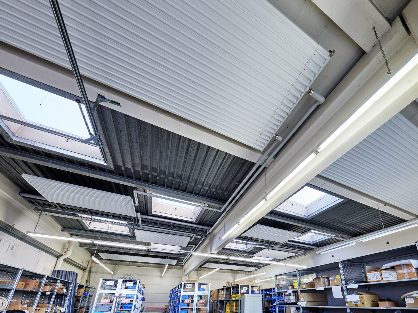 workshop, production hall, hall, chain assembly